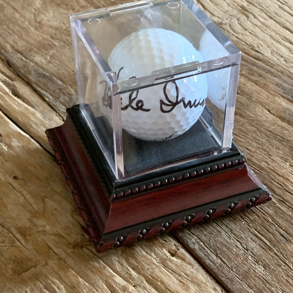 Pro Tour Memorabilia “Hale Irwin” signed ball